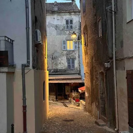 Apartment Vieille De *